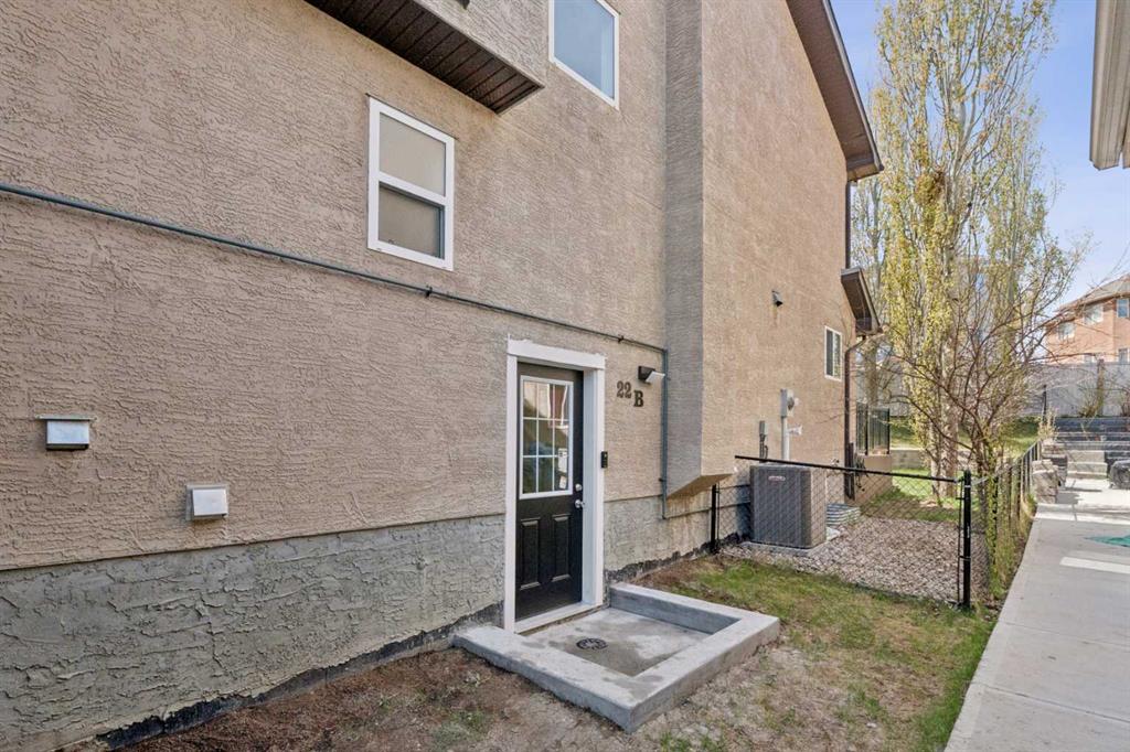 22 Sherwood Cove NW photo 4