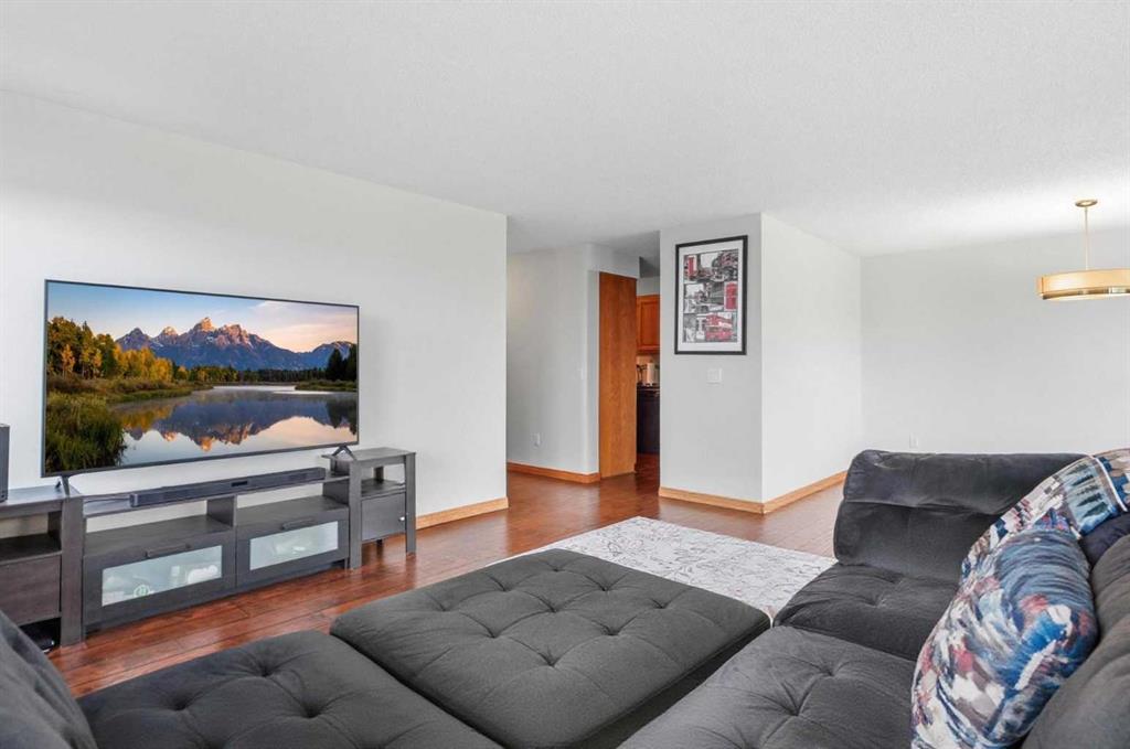 320 Meredith Road NE #805 photo 3