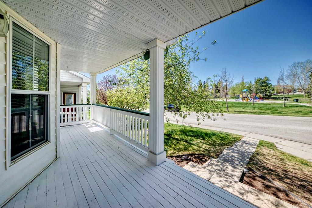 168 Tuscany Valley Drive NW photo 2