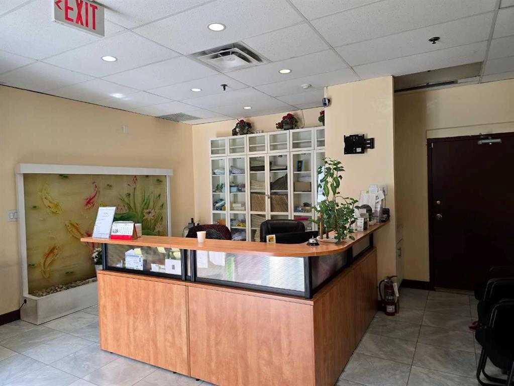 738 3 Avenue SW #116 photo 5