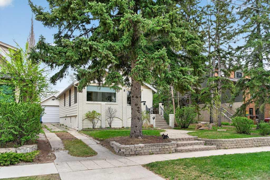 924 7A Street NW photo 2