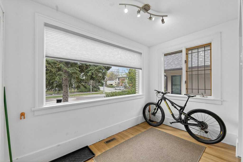 924 7A Street NW photo 5