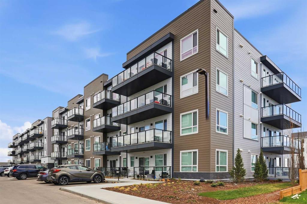 33 Carringham Gate NW #3420