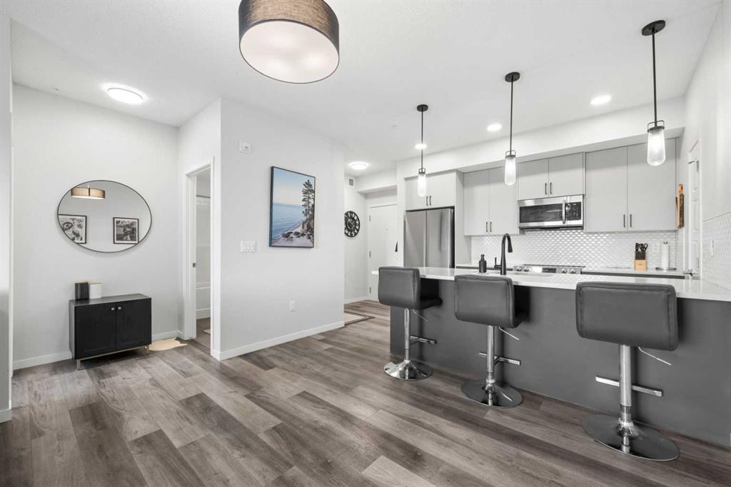 33 Carringham Gate NW #2213 photo 4
