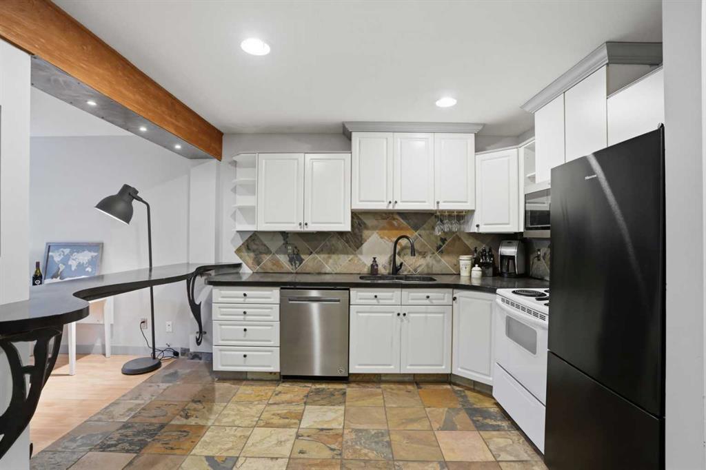 1821 17A Street SW #1 photo 5