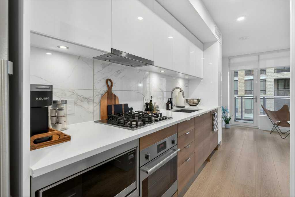 108 Waterfront Court SW #503 photo 3