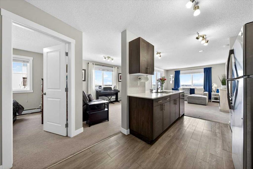 10 Kincora Glen Park NW #401 photo 3