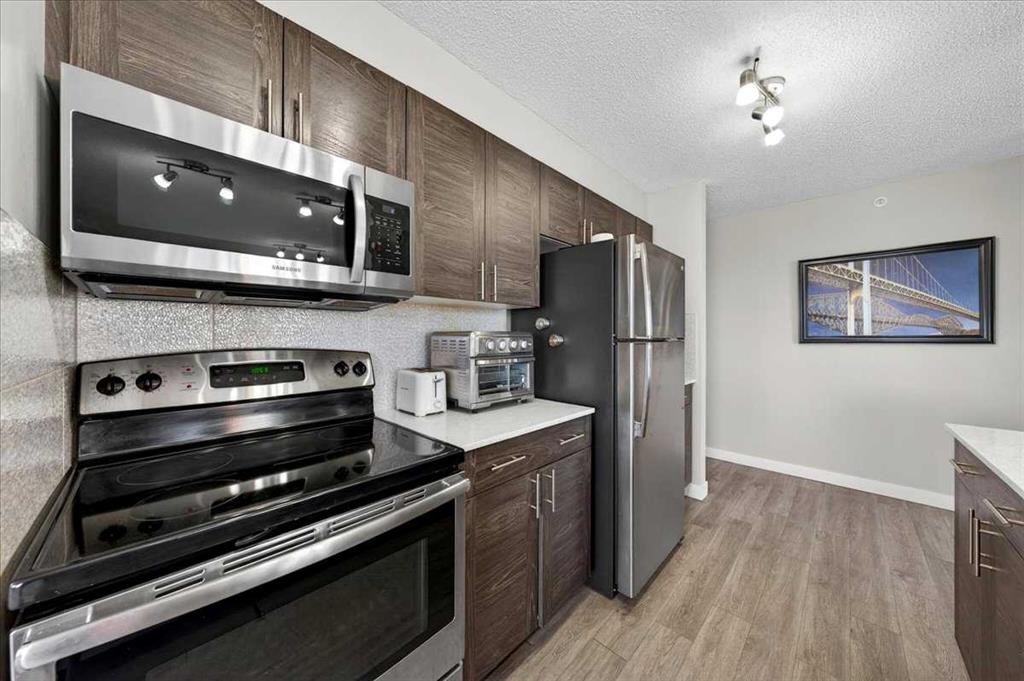10 Kincora Glen Park NW #401 photo 5