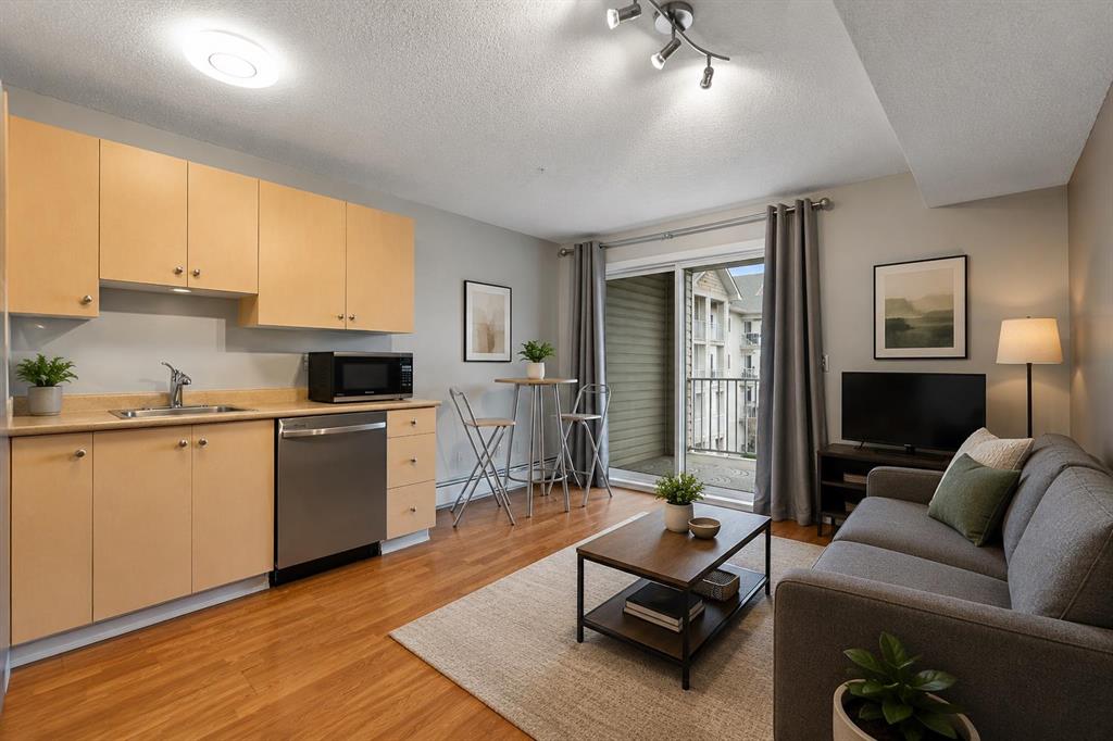 1717 60 Street SE #321 photo 4