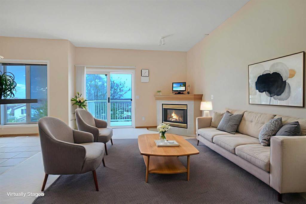 78 Hamptons Link NW photo 2