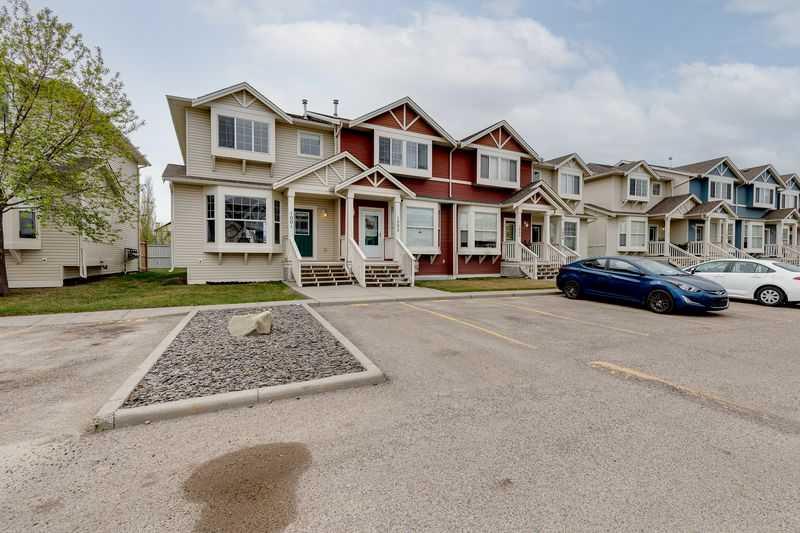 703 Luxstone Square SE #1001