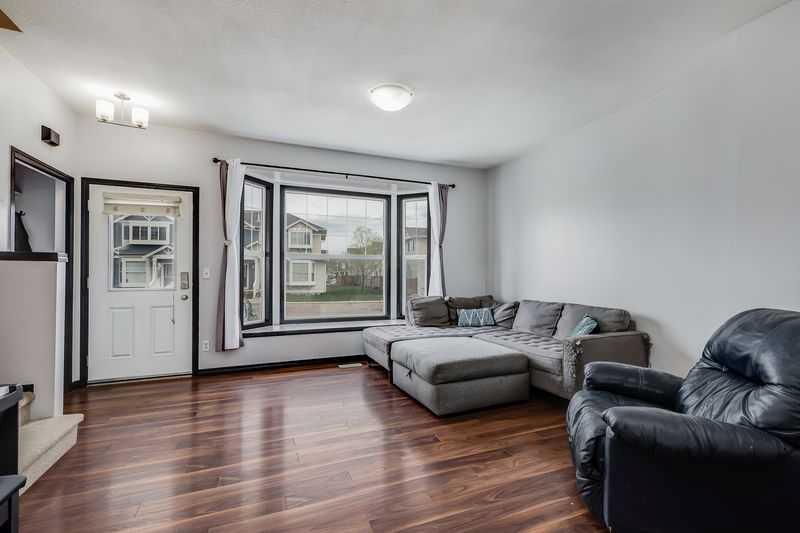 703 Luxstone Square SE #1001 photo 4