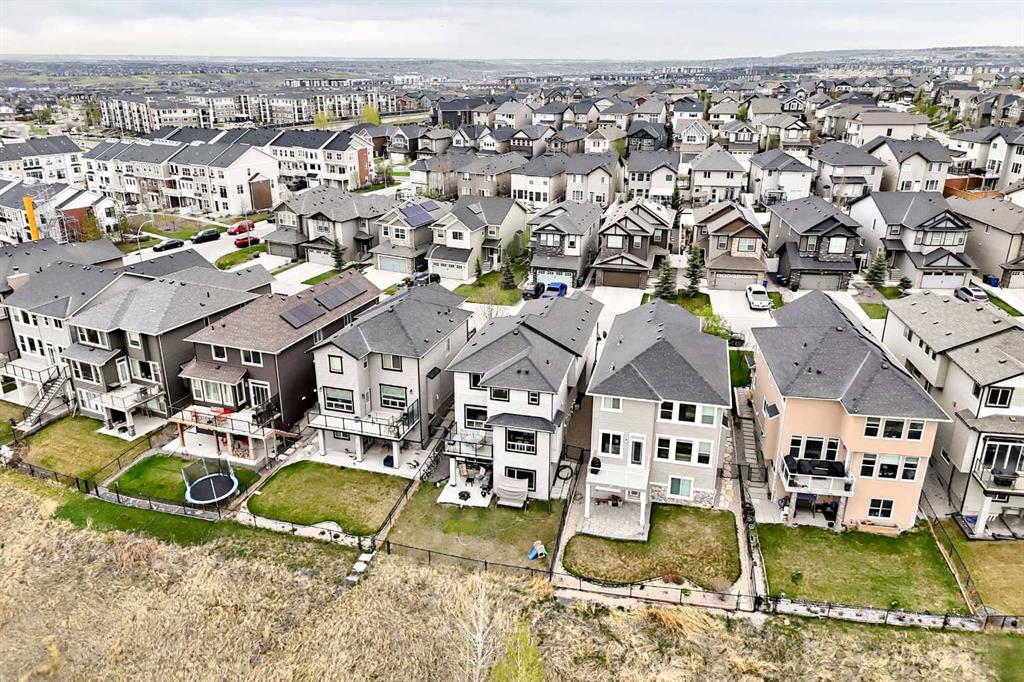 91 Nolanfield Crescent NW photo 3