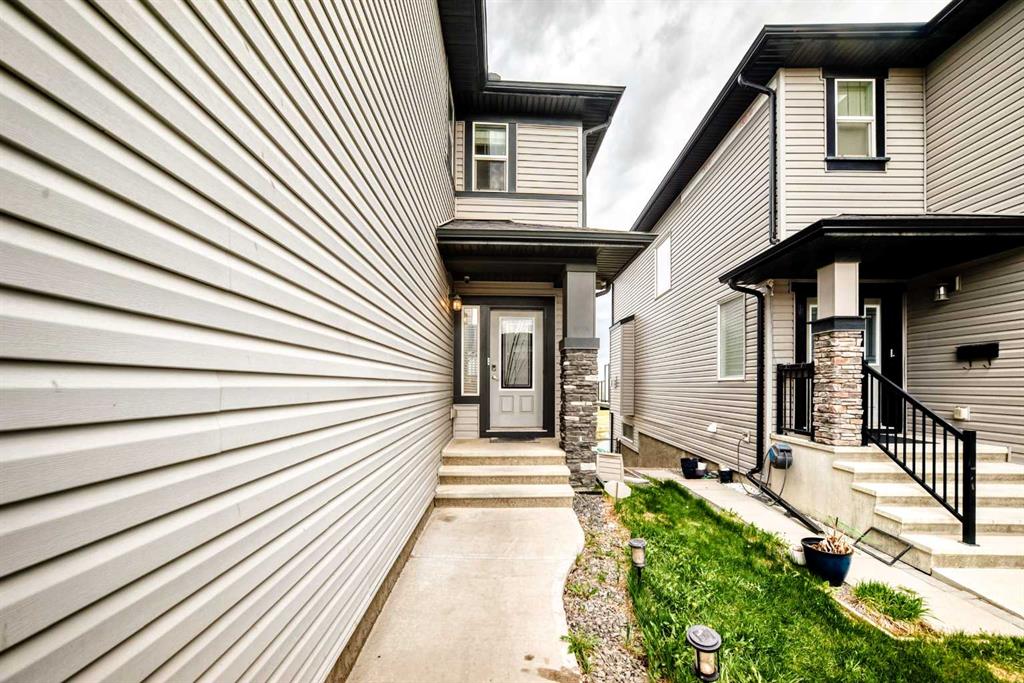 91 Nolanfield Crescent NW photo 5