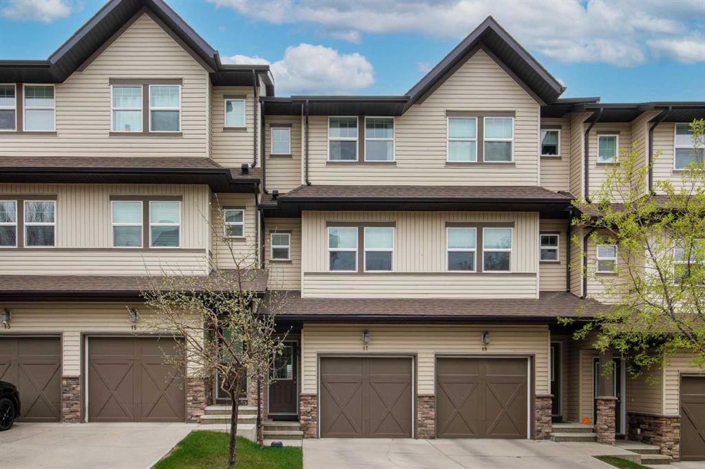 28 Heritage Drive #17