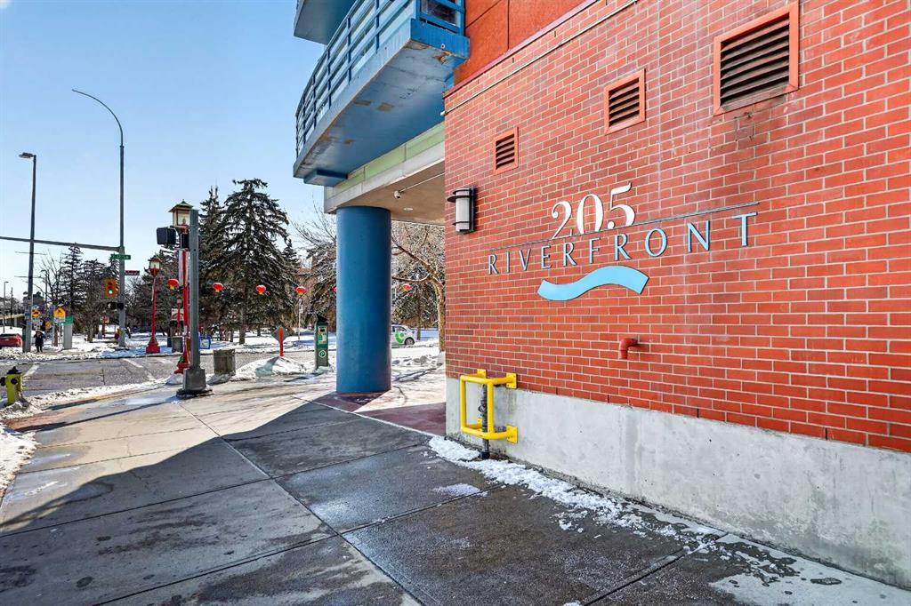 205 Riverfront Avenue SW #312 photo 2