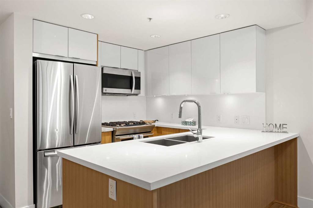 519 Riverfront Avenue SE #206 photo 4