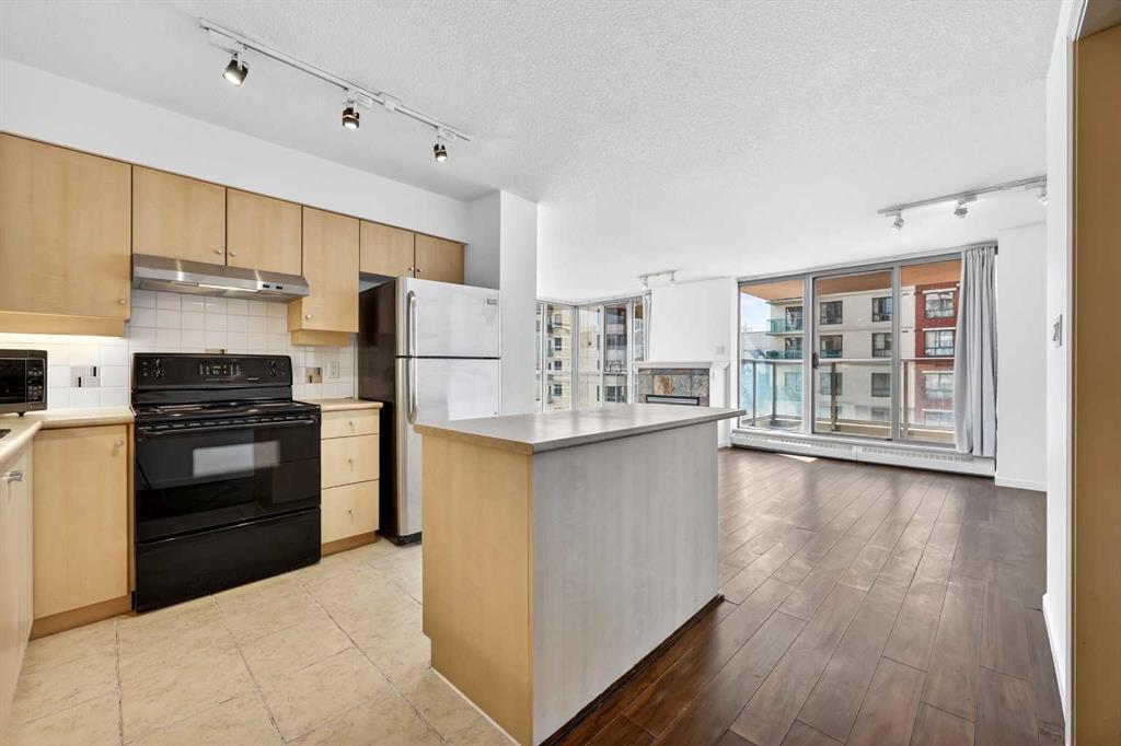 650 10 Street SW #1301 photo 5