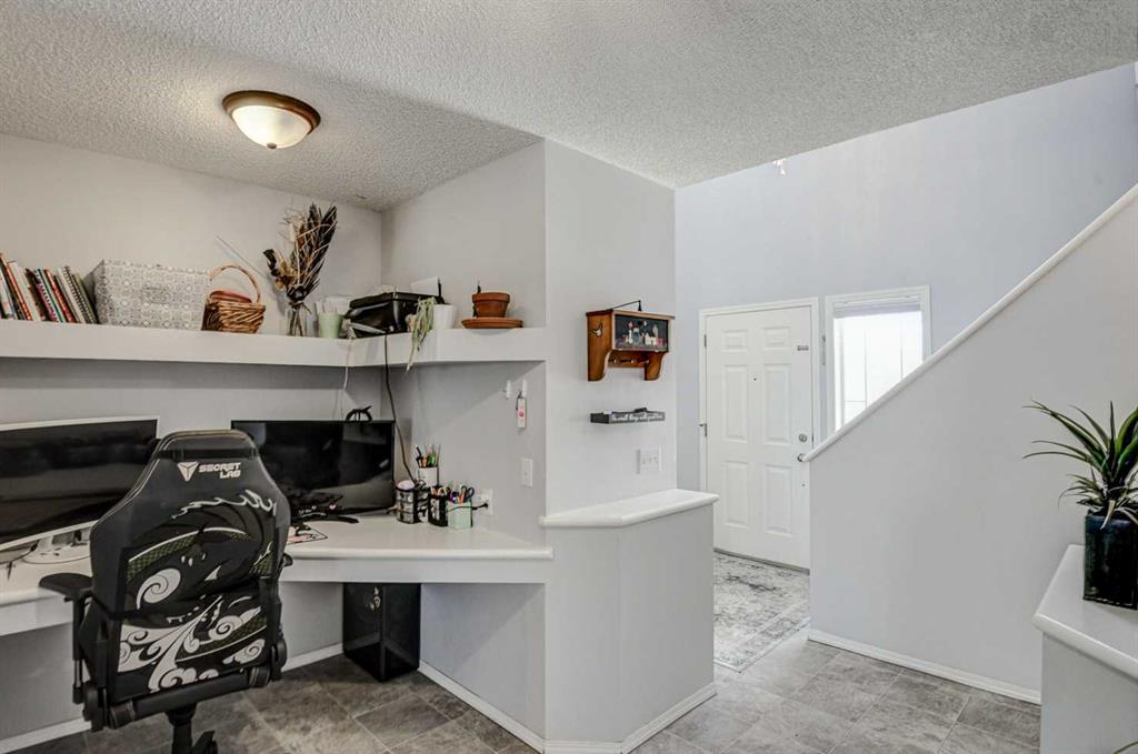 181 Citadel Ridge Close NW photo 3