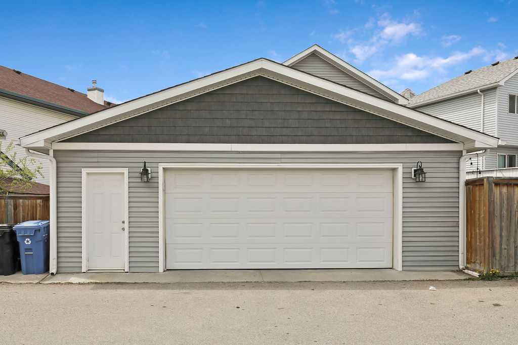 130 Taravista Court NE photo 2