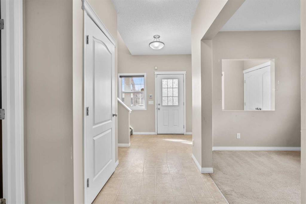 246 Martinwood Place NE photo 5