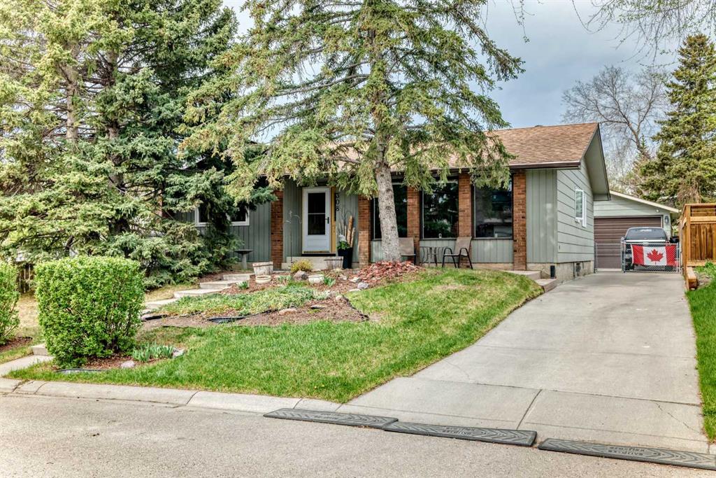 308 Cannington Place SW photo 4