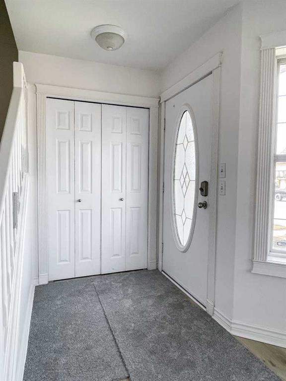 133 Diefenbaker Drive N photo 2