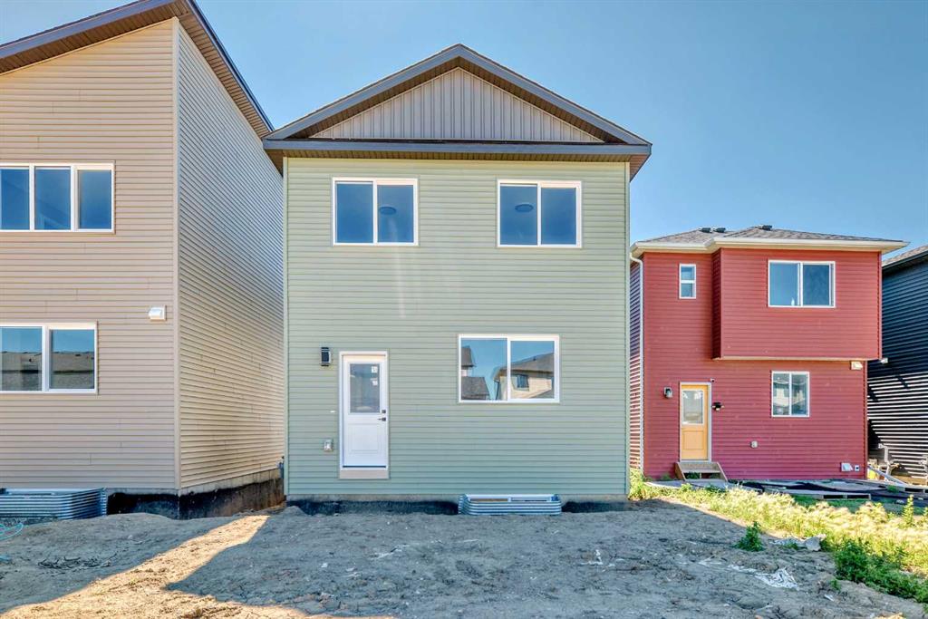 112 Belvedere Park SE photo 2
