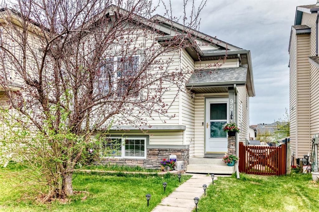 92 Everstone Rise SW