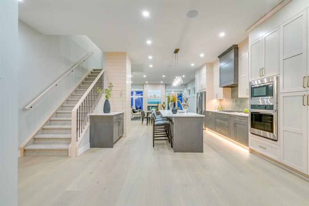 1413 27 Street SW photo 4