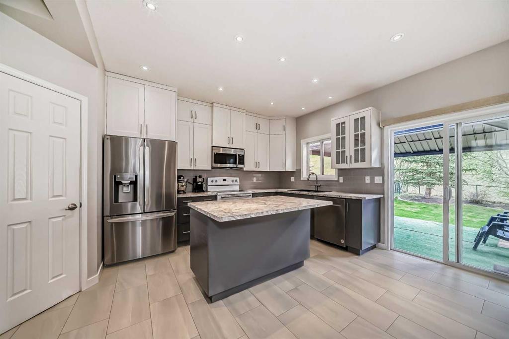 307 Arbour Crest Road NW photo 5