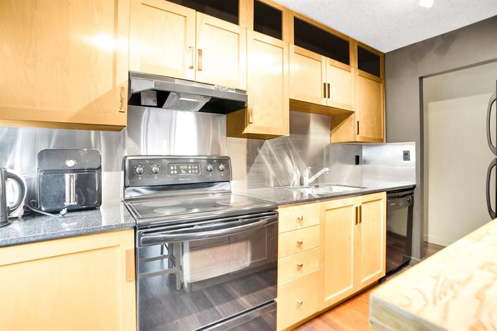 823 19 Avenue SW #405 photo 4