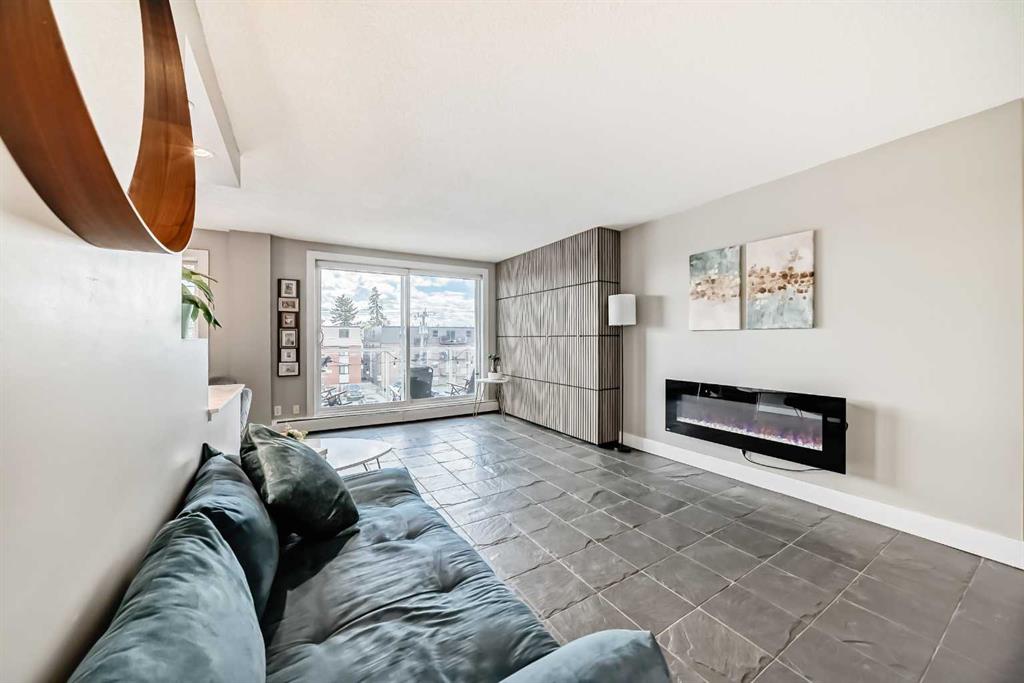 501 57 Avenue SW #401 photo 3