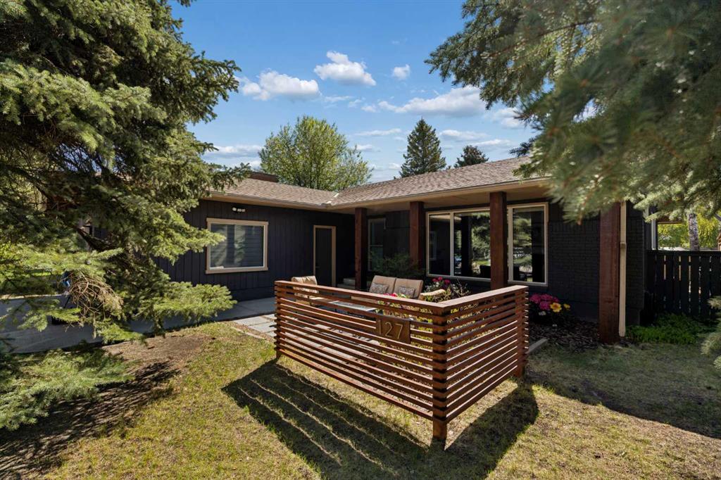 127 Parkglen Crescent SE