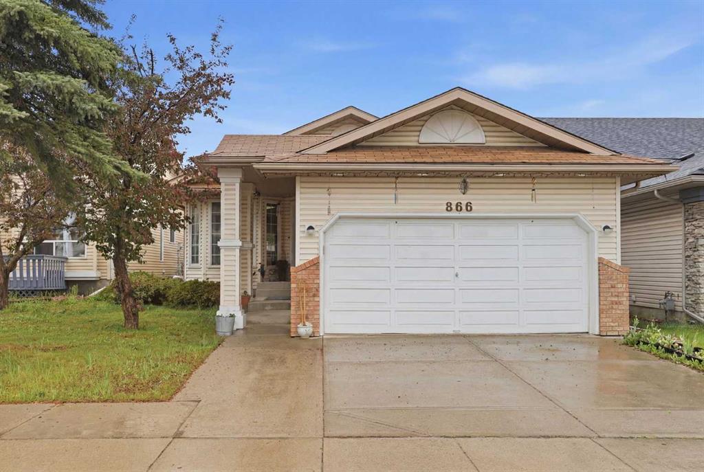 866 Applewood Drive SE