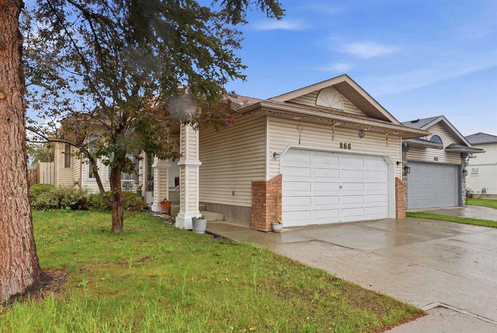 866 Applewood Drive SE photo 2