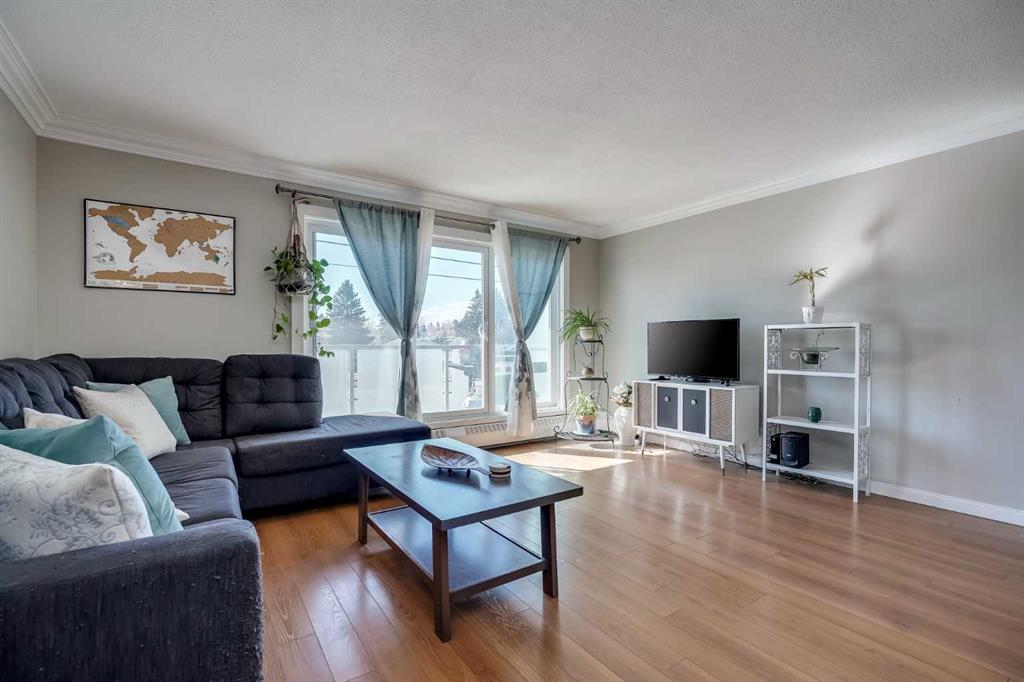 333 Garry Crescent NE #211 photo 5