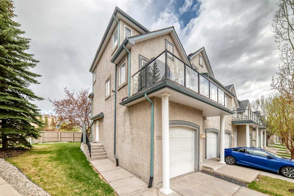 156 Simcoe Place SW photo 2