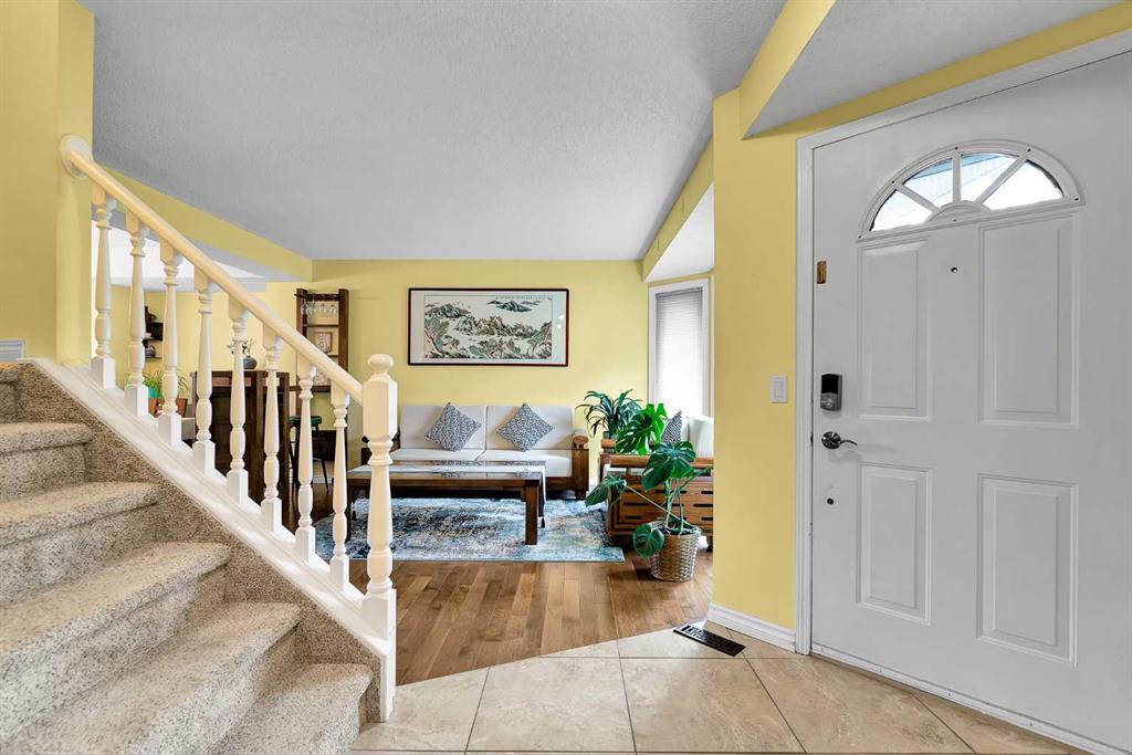 18 Shannon Terrace SW photo 3