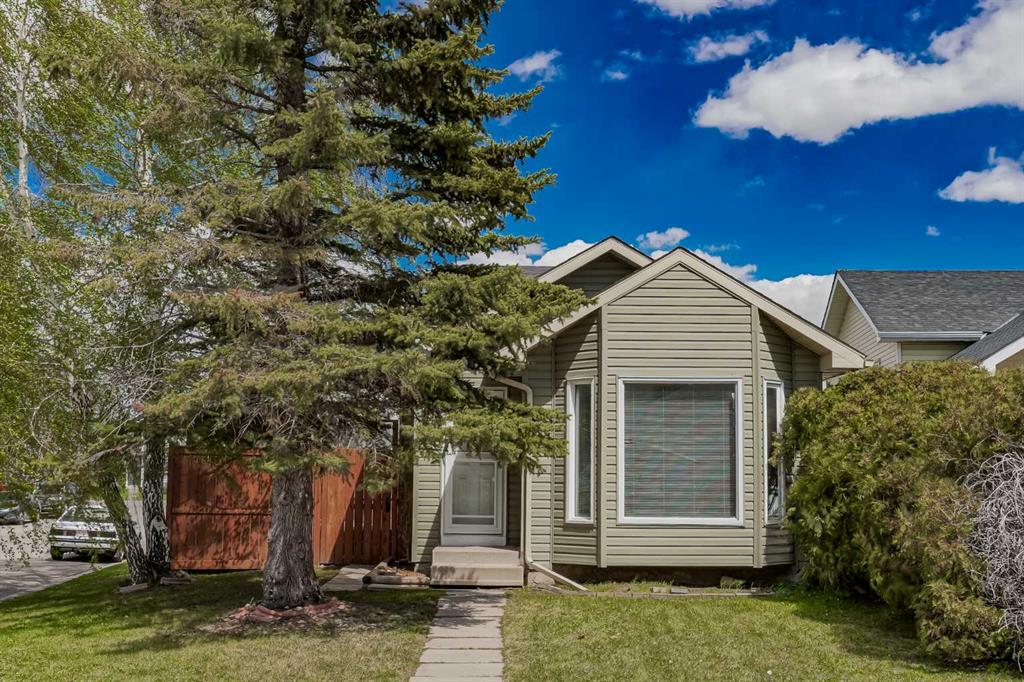 18 Martinview Crescent NE photo 5