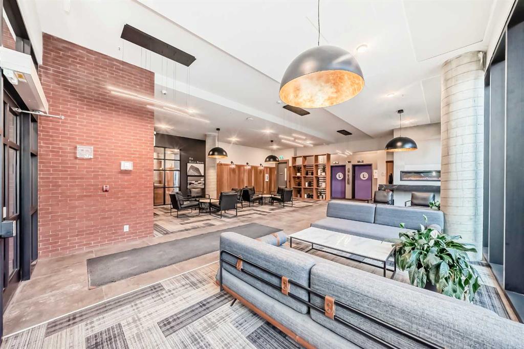 4138 University Avenue NW #612 photo 5