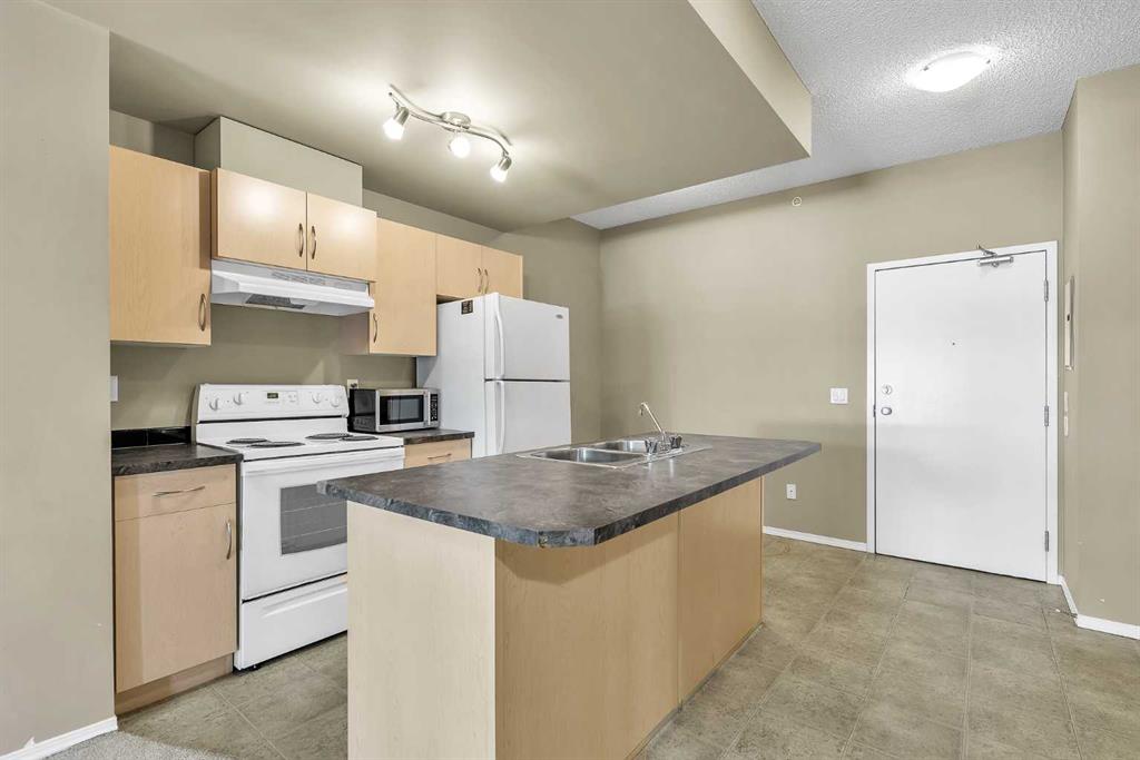 73 Erin Woods Court SE #1103 photo 4