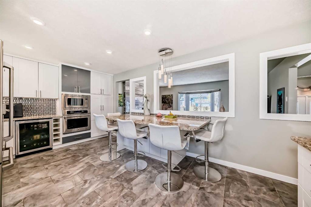 29 Chisholm Crescent NW photo 5