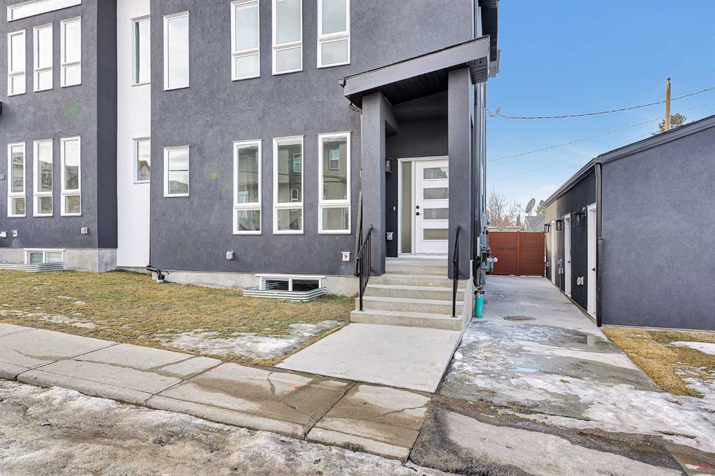 2609 1 Street NE photo 5