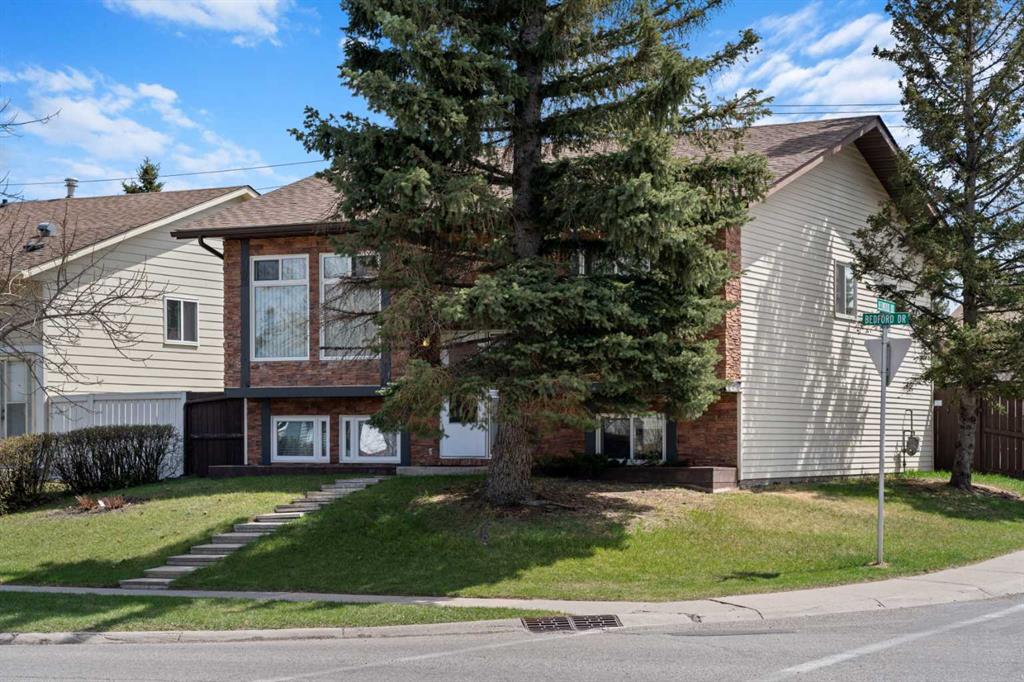 75 Bedford Drive NE photo 2