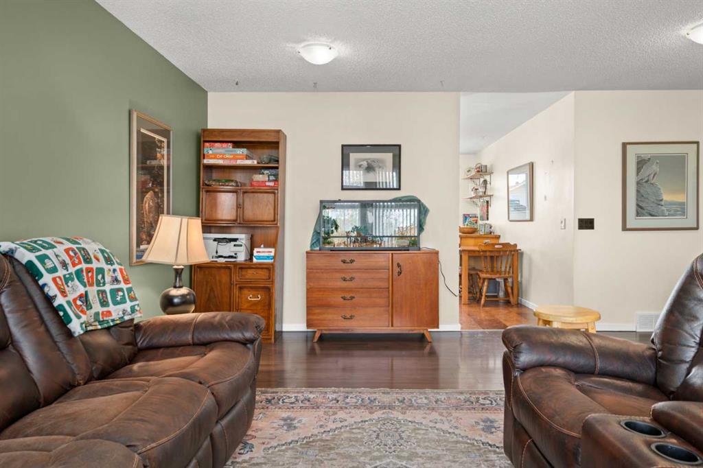 75 Bedford Drive NE photo 5