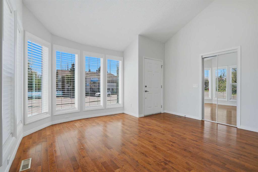 4 Woodstock Road SW photo 3