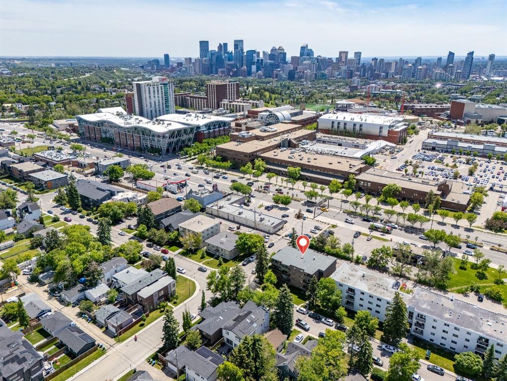 1405 17 Avenue NW photo 3