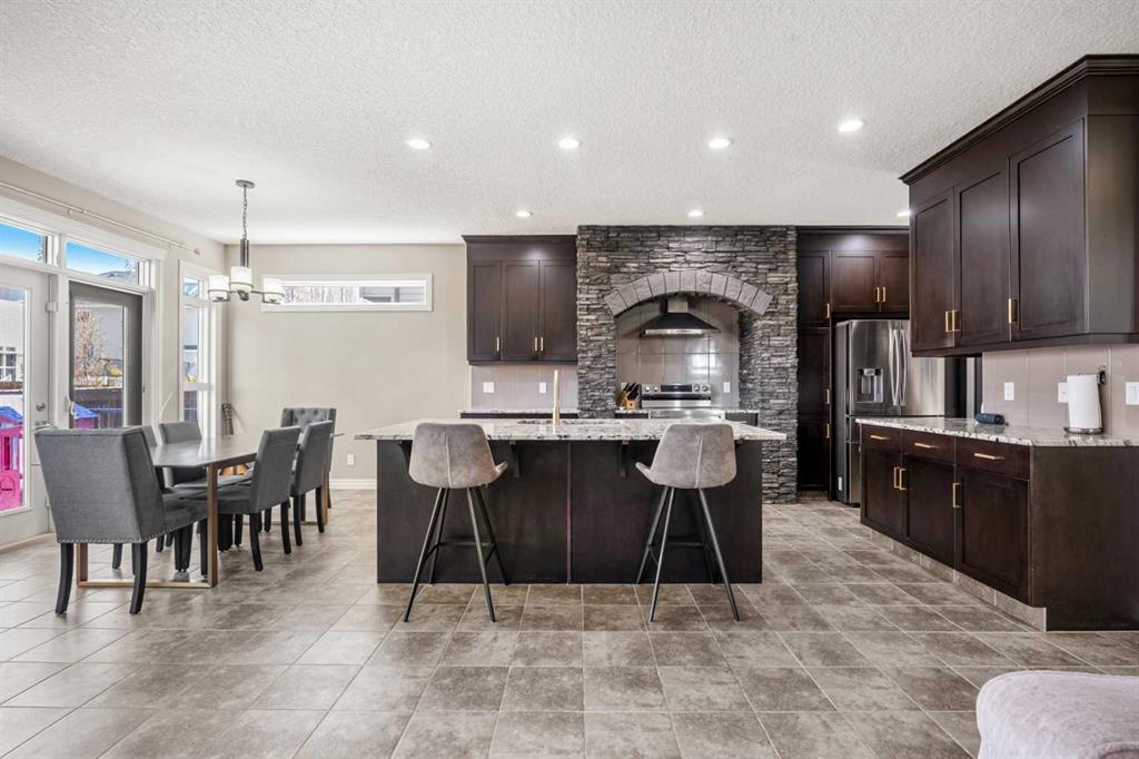 495 Cranford Drive SE photo 4