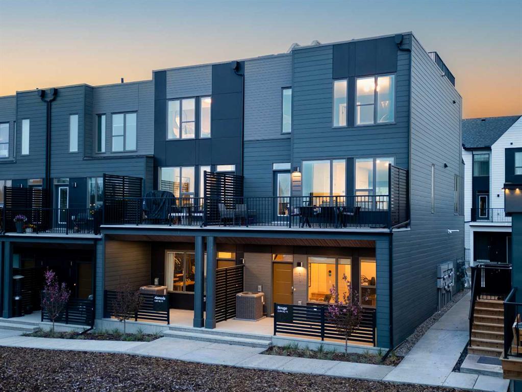 708 Sovereign Common SW